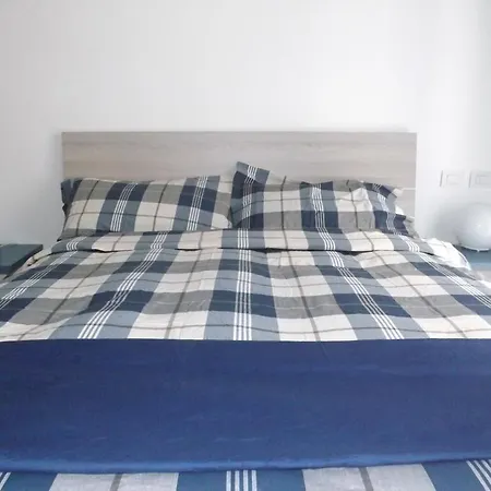 Casa Ginebras בארי